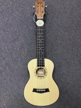 A&K 26-22 26" Tenor Ukulele with Bag